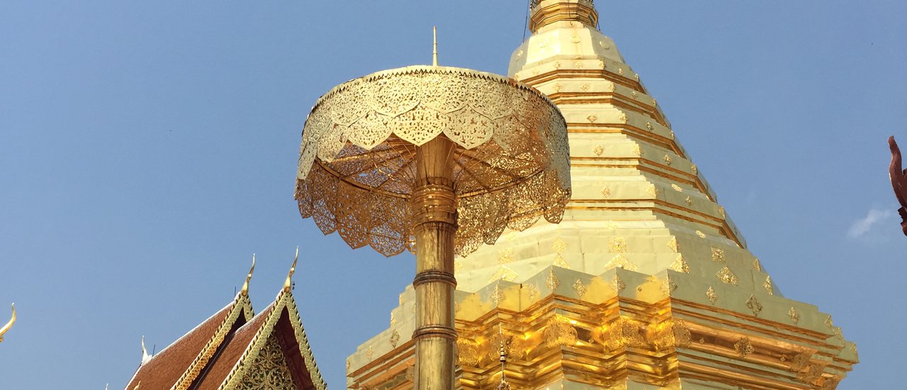 cover Chiangmai Day2 : ก๋วยจั๊บน้ำข้น(อุนเสาวรีย์สามกษัตริย์)-ไหว้ครูบาศรีวิชัย-พระธาตุดอยสุเทพ-เจดีย์เจ็ดยอด-กินข้าวในม.เชียงใหม่-ขันโตกดินเนอร์-วอร์มอัพ-ไก่ทอดเที่ยงคืน by Traveller's trade