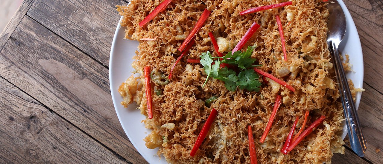 cover Do Not Hesitate to go to Nan City: 7- Must Visit Restaurants in Downtown Nan