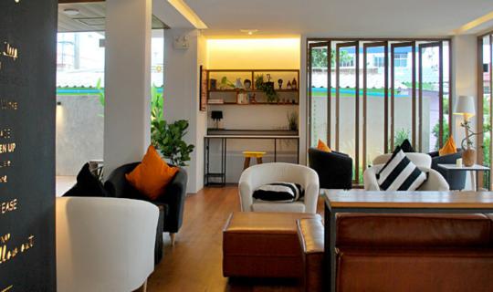 cover Norndee at Hua Hin, a chic newly open hotel that young people will be pleased.