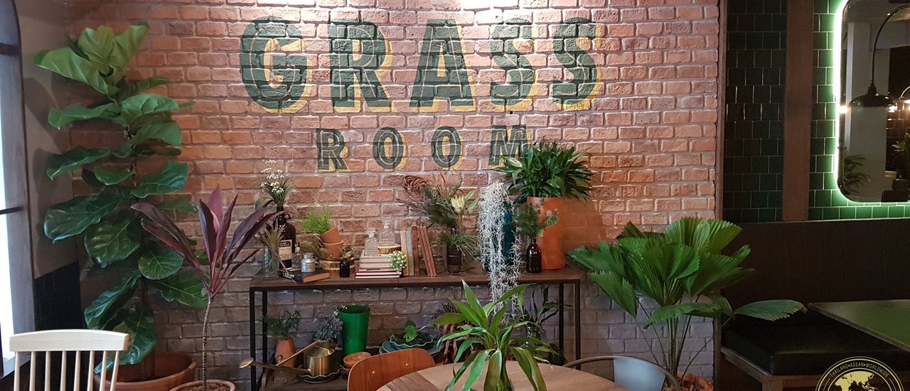 cover Grassroom ร้านอาหารสีเขียวแห่งเดียว ใจกลางสยาม