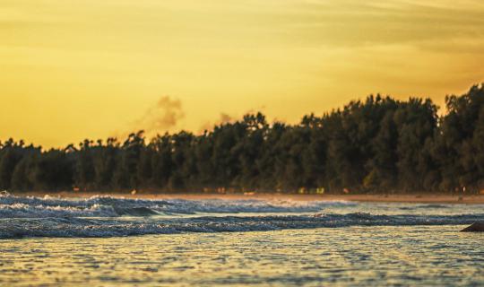 cover Travel to Phayam Island with 3000 Baht budget - Hard to travel but harder to say goodbye.
