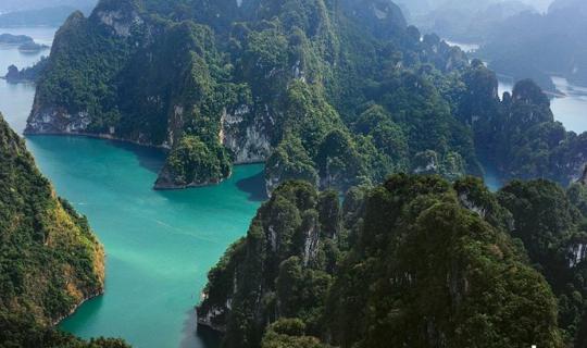 cover Here ------Ratchaprapa Dam (Cheow Lan) ------ "The Highlight of the Siam Kingdom"