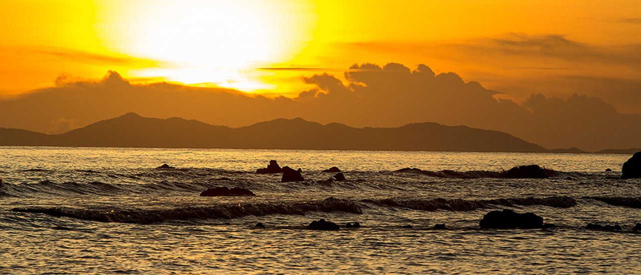 cover แบกเป้เท่ห์ทั่ว " ก ร ะ บี่ " Slow life in KRABI GREEN Travel ไปทำไม กระบี่ หน้าฝน ?