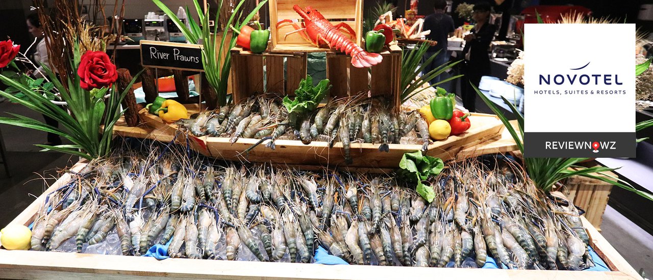 cover บุฟเฟ่ต์ผสานกำลัง “กุ้งแม่น้ำและแซลมอน” ถล่ม 4 ชม.ไม่ถึงพัน ที่ The SQUARE, Novotel Bangkok Platinum Pratunam