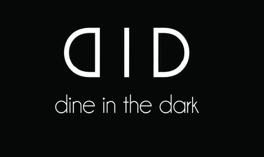 cover Dine In the Dark " ดินเนอร์ท่ามกลางความมืดมิด " สุดตื่นเต้น ประทับใจ ในห้องอาหารที่มืดที่สุด