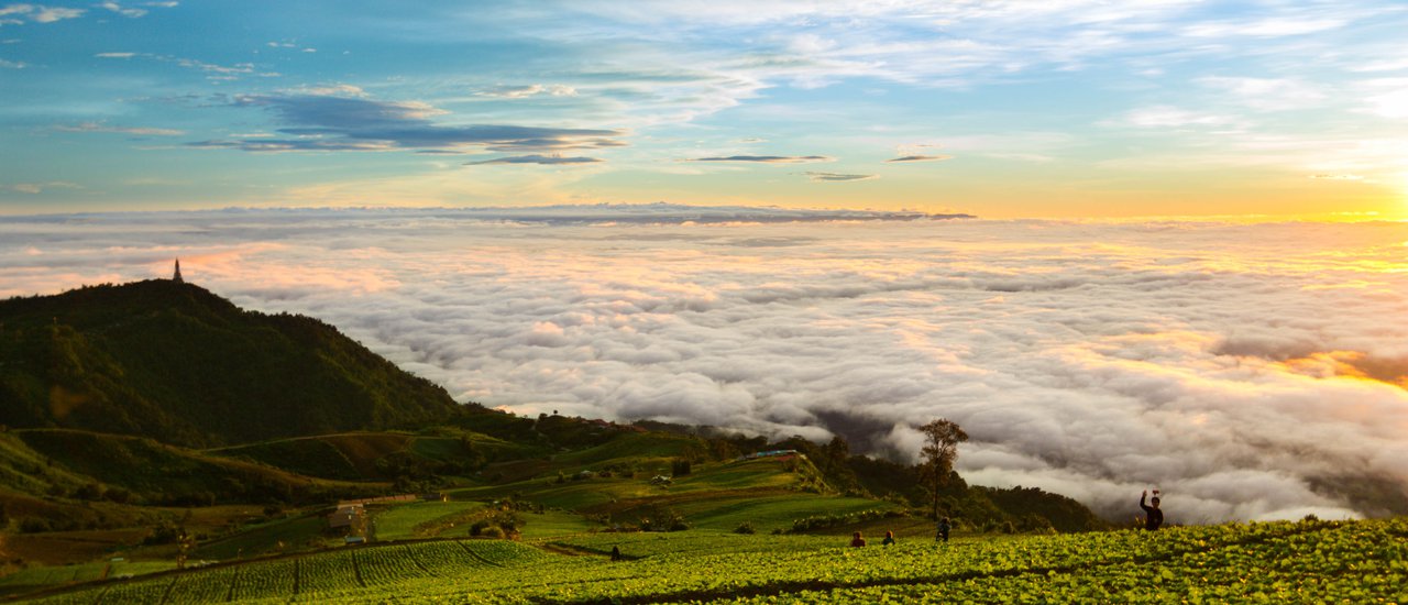 cover When I take my girlfriend to a heaven on earth at Khao Kho - Phu Thap Boek @Petchabun Province