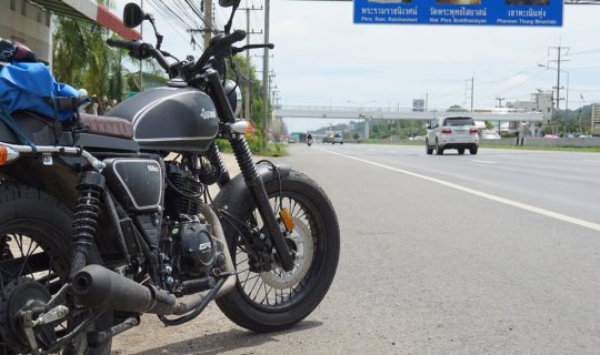 cover เพชรบุรีมีเรื่องเล่า With GPX Legend 150S