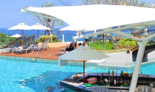 Cover จากสนามบินอู่ตะเภา สู่ภูเก็ต 3 วัน 2 คืน (U-tapao to Phuket) : Crest...