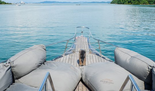 Cover กินอร่อย นั่งสบาย เที่ยวสนุก  วิวงาม อร่ามจิต ล่องอ่าววพังงา กับ AND...