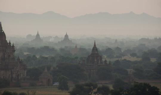 cover Myanmar Now or Never # 1 : Bago, Bagan