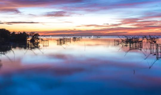 cover 8 Tasty Restaurants and 9 Attractions with 10 Full Score of Impression in "Songkhla-Phatthalung"