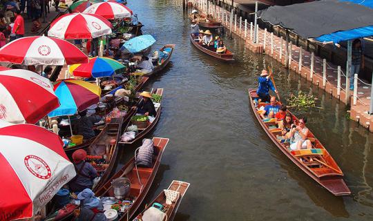 cover Thai Way of Life Tourism; A Chic Day Trip at Amphawa