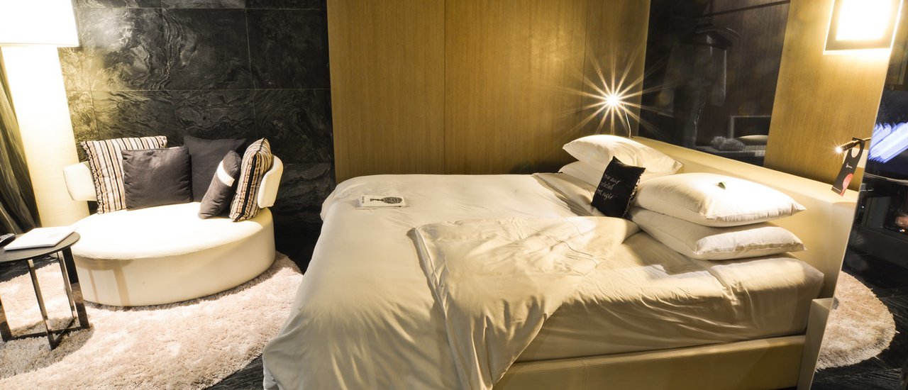 cover ..........หรูเลิศที่ โรงแรม Sofitel So Bangkok กับแม่ประนอม กันครับ