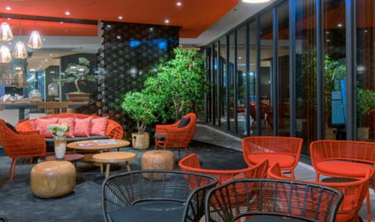 Cover Eastin Tan Chiang Mai by Paksabuy...