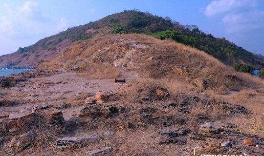 Cover เขาแหลมหญ้า ฉบับแบกเป้เที่ยว...