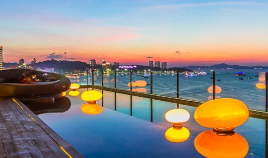 cover A Pleasant Stay @ Hilton Pattaya - A Dream Spot…of Sea Lovers