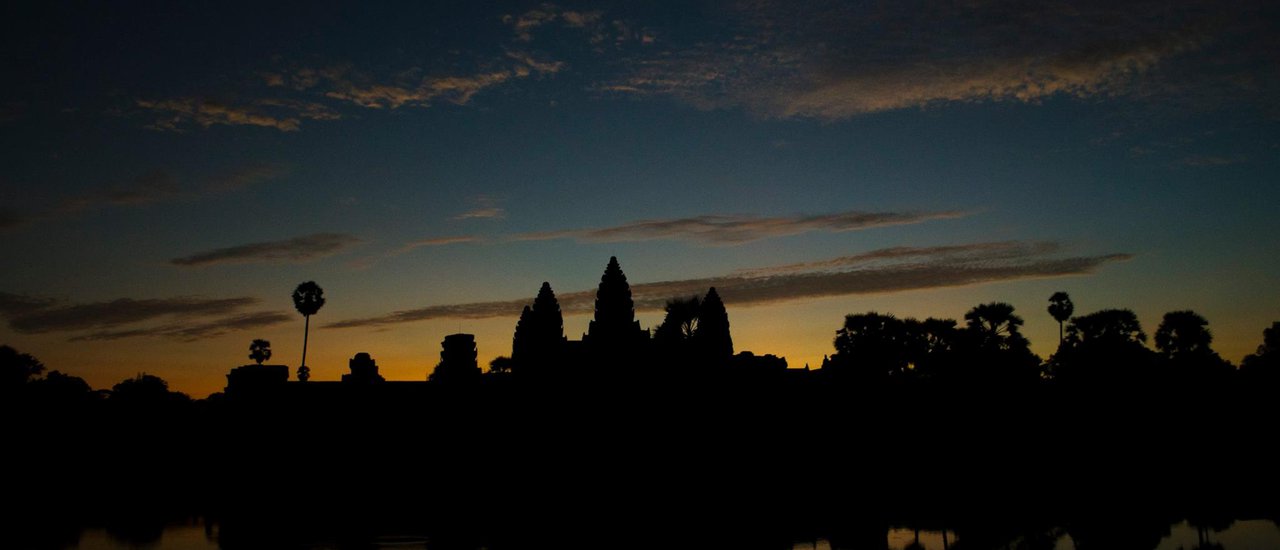 cover To take backpack and travel around Seim Reap