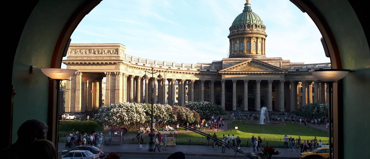 cover Spring Time in Russia : My Remarkable Journey - Day 2 สัมผัสเพียงผ่าน