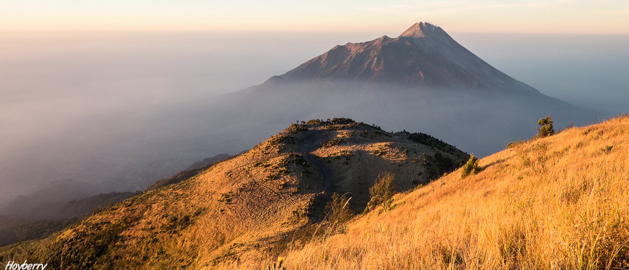 cover A 17 Days 16 Nights Trip to【Indonesia】of a 17 Year-Old Solo Journey, Part 1