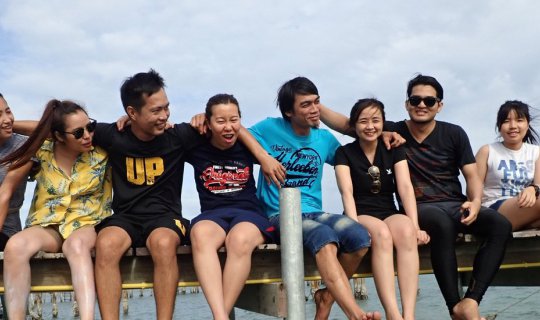 cover 9 สหาย สายบันเทิง ตามหาปลานีโม ณ สัตหีบ เเสมสาร