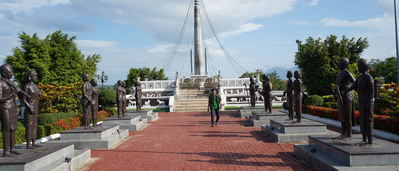 cover " เซกอง " ดินแดน 13 ชนเผ่า