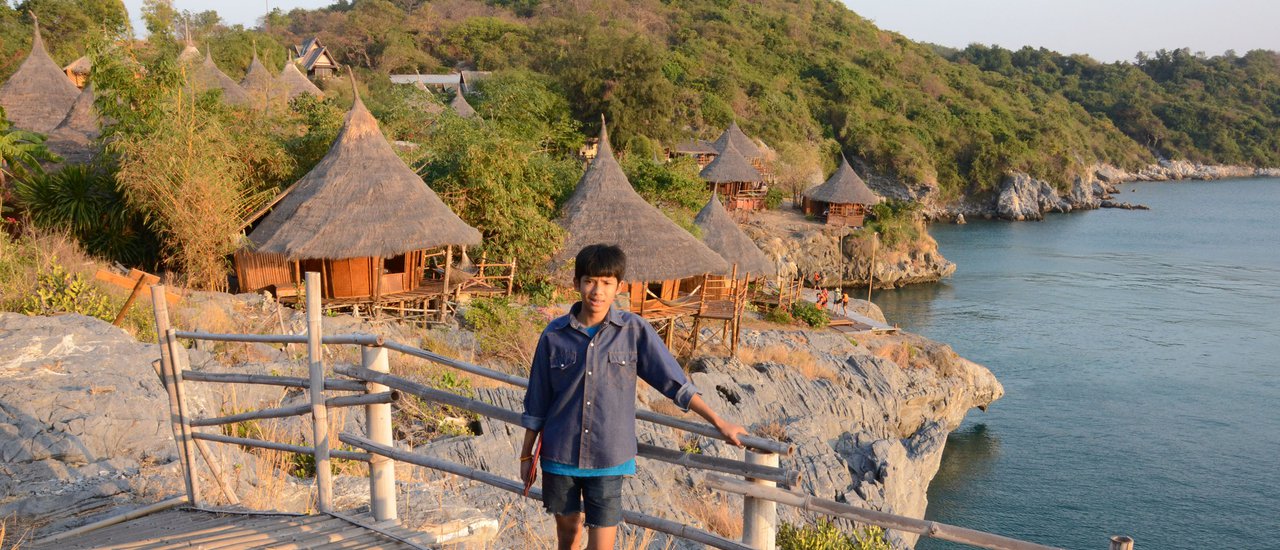 cover "เกาะสีชัง" กับเรื่องลับของโจรสลัด