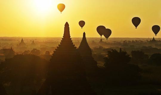 Cover Solo Backpacker Traveling in Myanmar, 8 Cities in 14 Days (Part 2 @ ...