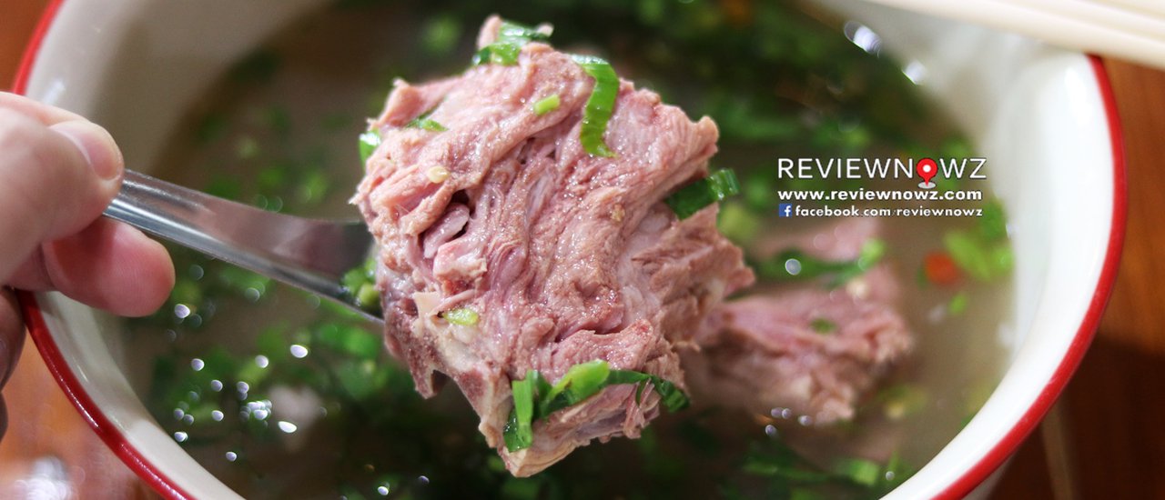 cover นั่งทานก๋วยเตี๋ยวต้มยำตำลึงในบรรยากาศย้อนยุคที่บางกอกน้อย