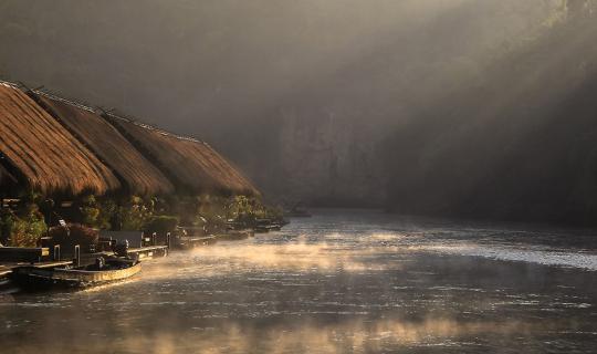 cover Slowtopia : Once Upon a Time in Kanchanaburi