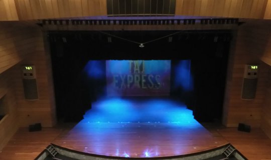 cover ยินดีต้อนรับสู่ Taj Express