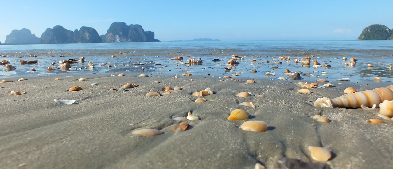 cover หาดหัวหินตรัง ก็น่าเที่ยวไม่แพ้กันนะ