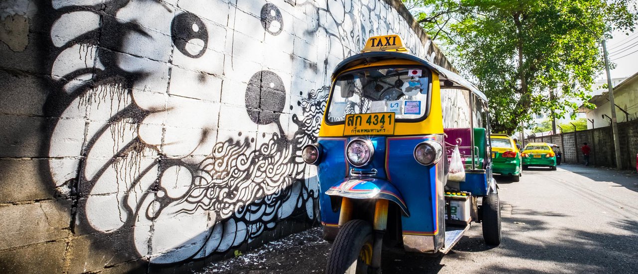 cover ถือกล้องล่า Street Art กับ BUKRUK (บุกรุก) : Urban Arts Festival