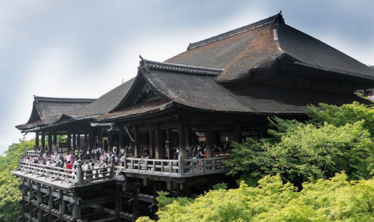 cover วัดคิโยะมิซุ หรือวัดน้ำใส(Kiyomizu-dera)