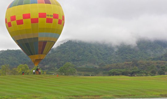 cover #ม่วงมหากาฬรีวิว #Farm Festival On The Hill 2018 เทศกาลดนตรีในสายลมหนาว ณ ไร่สิงห์ปาร์ค เชียงราย