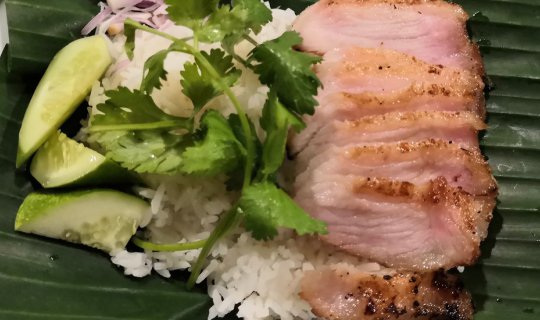 Cover เรื่องของหมู กับ คอหมูพระราม5...