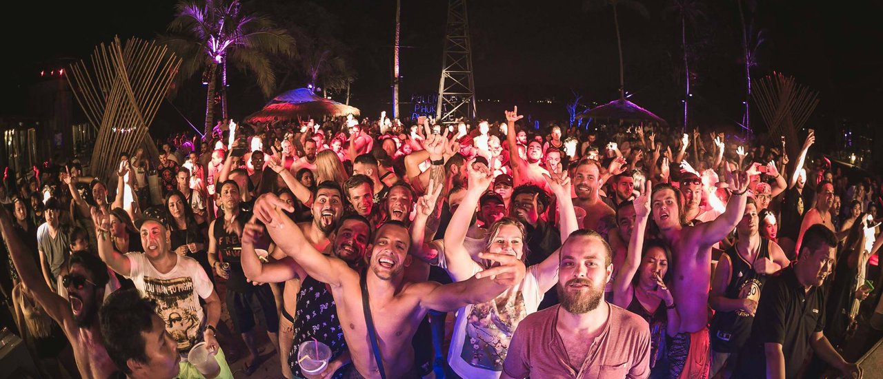 cover ฟูลมูนปาร์ตี้ ณ Paradise Beach Phuket