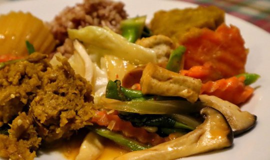 Cover MAY KAIDEE | $5 THAI VEGAN BUFFET IN BANGKOK...