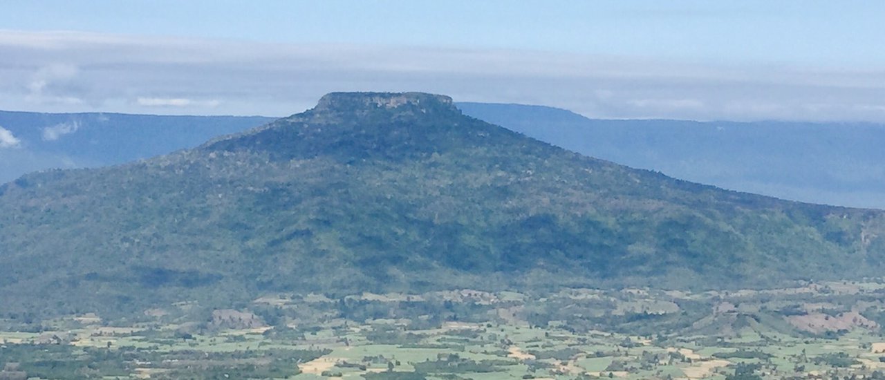 cover หนึ่งวัน หนึ่งคืน ที่ภูป่าเปาะ (เขาว่ากันว่ามันคือ ฟูจิเมืองไทย)