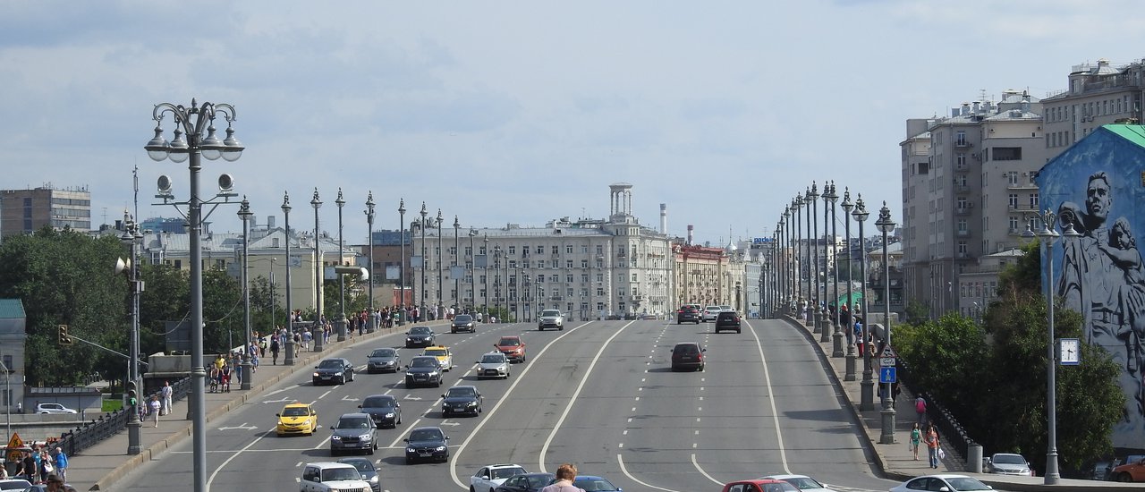 cover เดินละเลียดชมสถาปัตยกรรมจัดเต็มจตุรัสแดงแห่งมอสโก