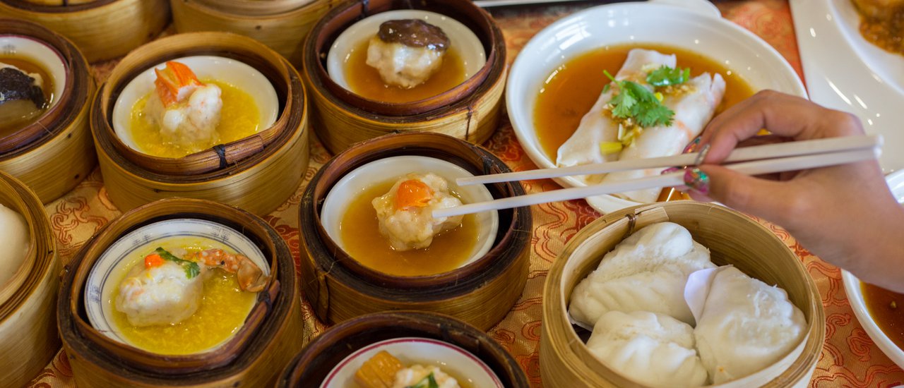 cover บุฟเฟ่ต์ติ่มซำ "ฟุหมานเหลา" โรงแรมเดอะทวินทาวเวอร์