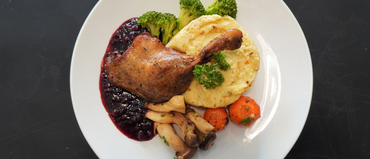 cover Olive Twig อาหารยุโรป เก๋ๆ ราคา "มนุษย์เงินเดือน"