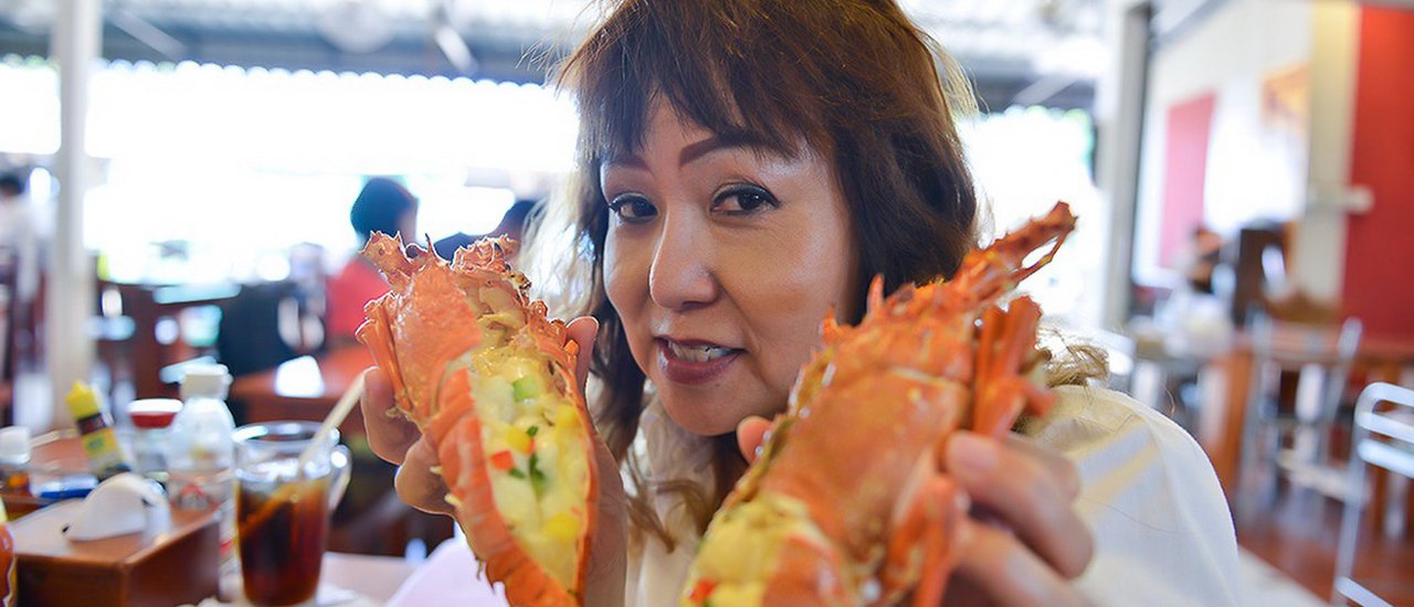 cover Explore Phuket with Mae Pranome, enjoy Phuket lobster, visit delicious restaurants, Uhm!! your wallet stays full!!!