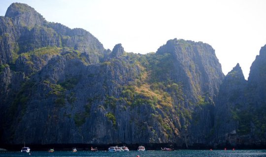 cover เที่ยวกระบี่ ฉบับนักเรียนแพทย์  ( Based on true story  )