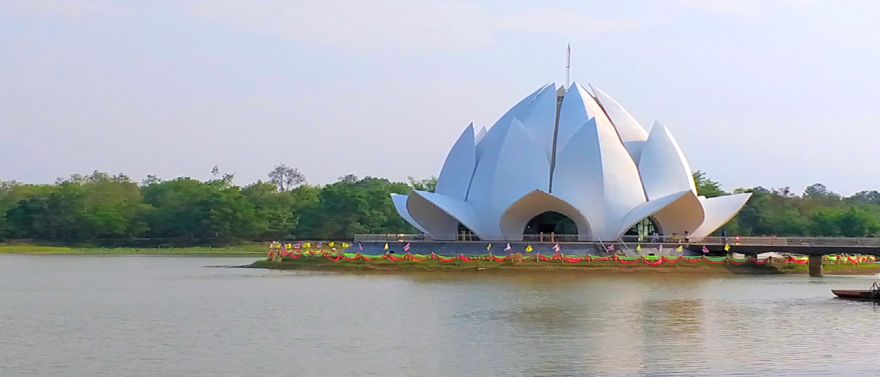 cover เยือนเมืองอุดร-หนองหาน ชมวัดงาม และแหล่งอารยธรรมโบราณอายุกว่า 5,000 ปี ^^