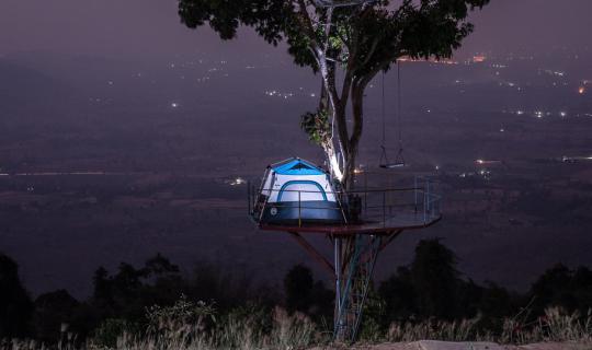 cover ทริปวันว่าง : กางเต้นท์บนต้นไม้ที่เนินมะปราง • ปั่นจักรยานเล่นที่ทุ่งแสลงหลวง