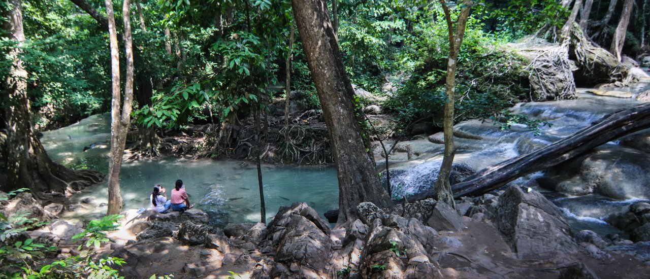 cover คนเดียวก็เที่ยวได้ น้ำตกเอราวัณ 7 ชั้น งบ 400 บาท