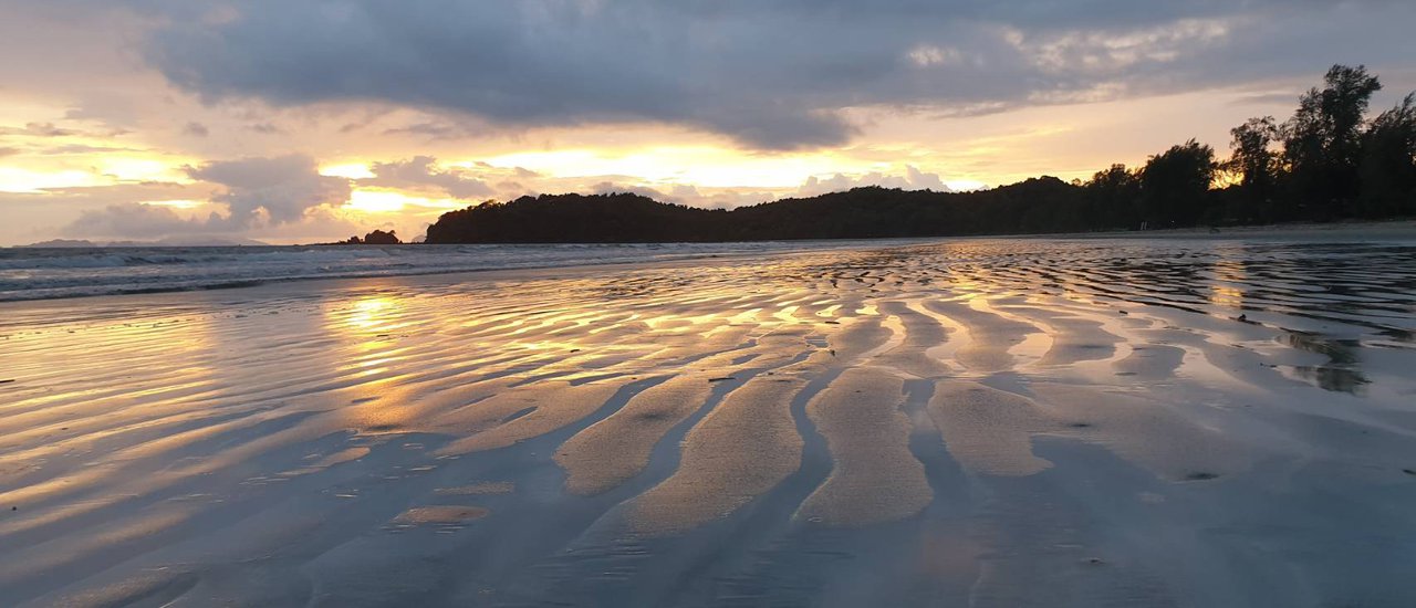 cover เกาะพยาม -ระนอง