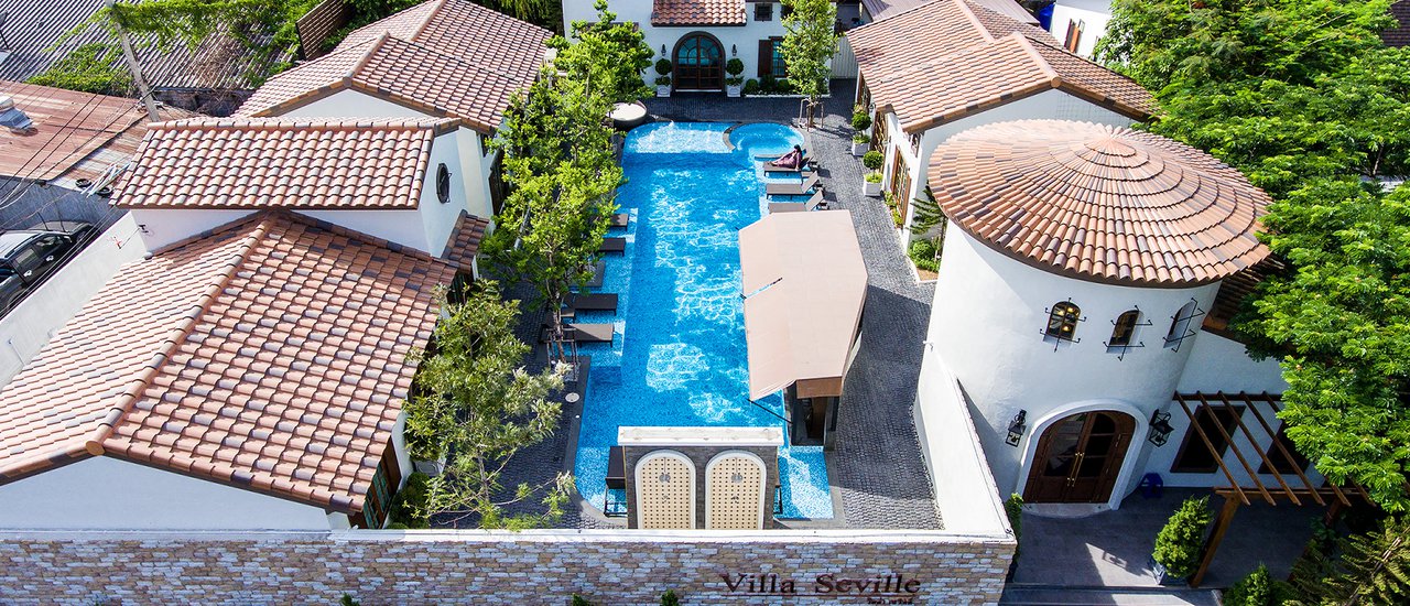 cover Villa Seville Hua Hin ที่พักเปิดใหม่สไตล์ เซบียา ณ หัวหิน ราคาเริ่มต้น 2,000 กว่าบาท ‼