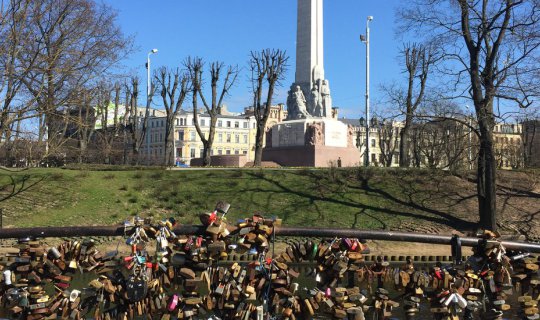 Cover 10 เดือนของนักศึกษาไทยในลัตเวีย...