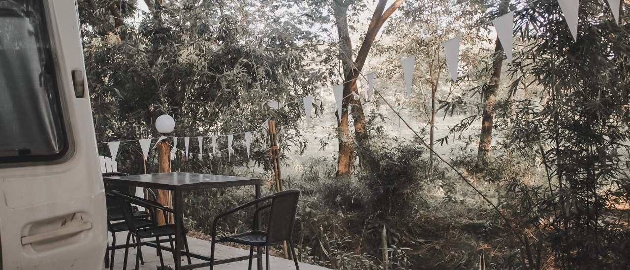 cover นอนรถบ้านที่ "Camp Out Korat"